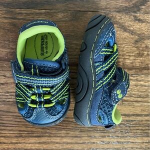 Stride Rite Surprize Ace Sport Boys Baby Toddler Sneaker Sandal Size 2 Blue EUC